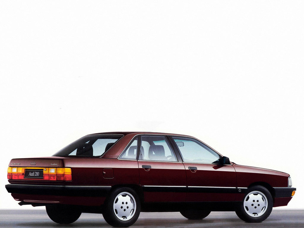 Audi 200 II (C3) Рестайлинг Седан