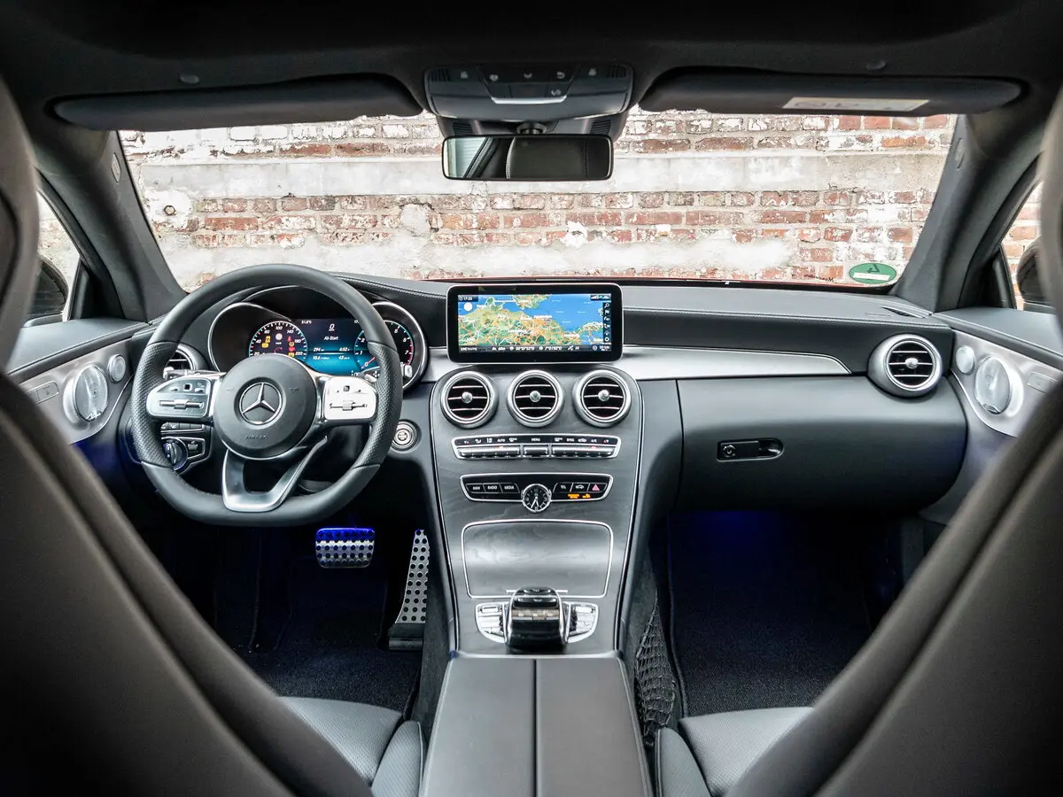Mercedes-Benz C-Класс IV (W205) Рестайлинг Купе — сүрөт 6