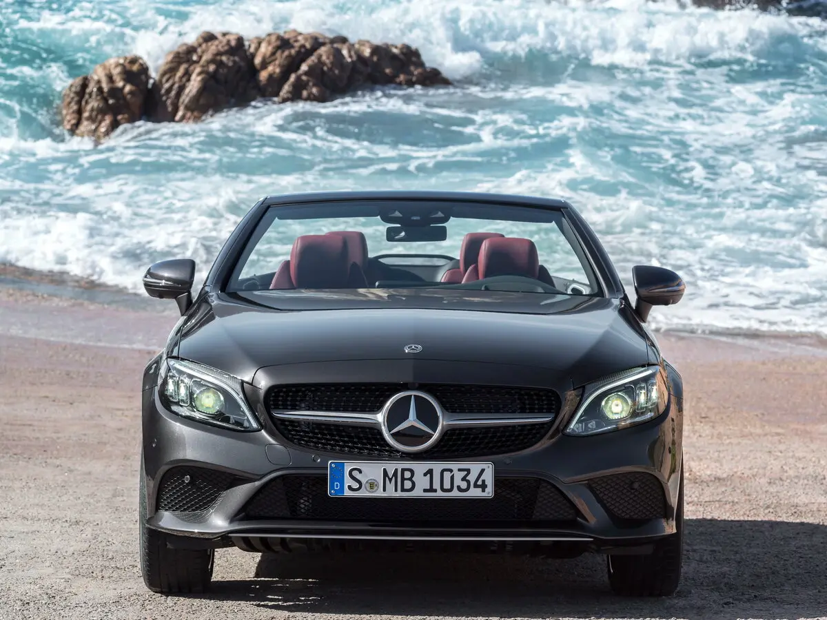 Mercedes-Benz C-Класс IV (W205) Рестайлинг Кабриолет — сүрөт 3