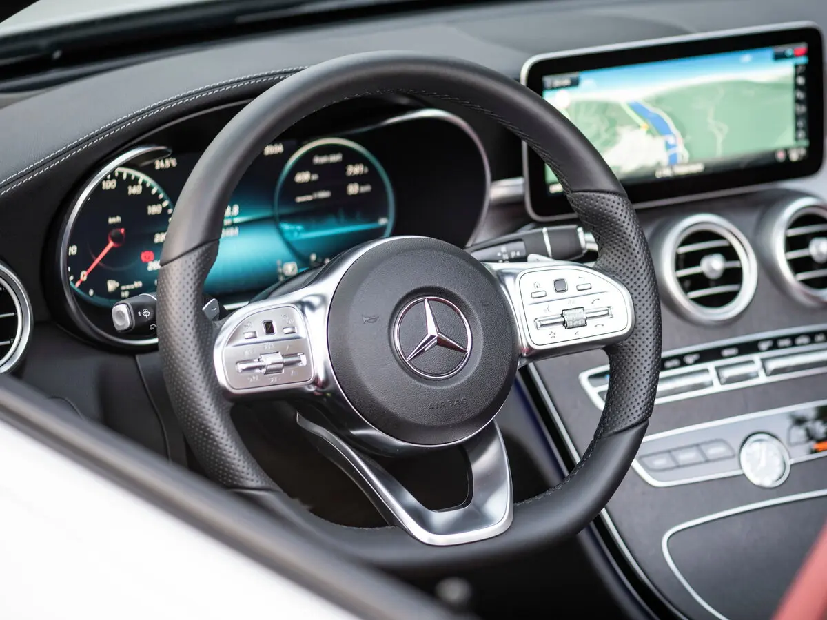 Mercedes-Benz C-Класс IV (W205) Рестайлинг Кабриолет — сүрөт 9