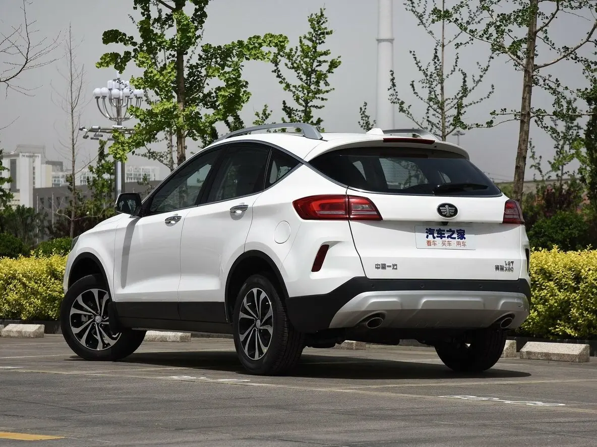 FAW Besturn X80 I Рестайлинг Внедорожник 5 дв. — сүрөт 5