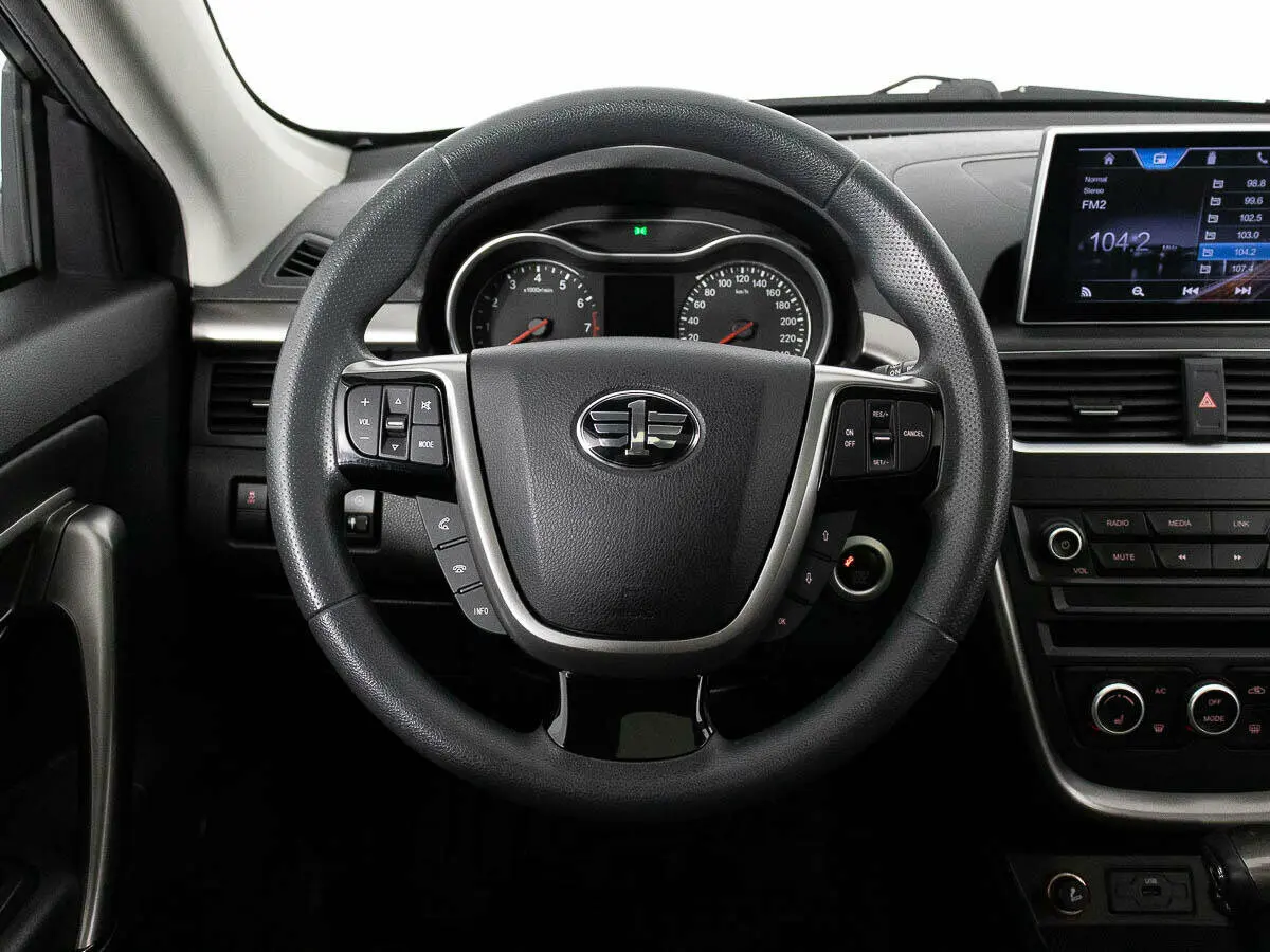 FAW Besturn X80 I Рестайлинг Внедорожник 5 дв. — сүрөт 8
