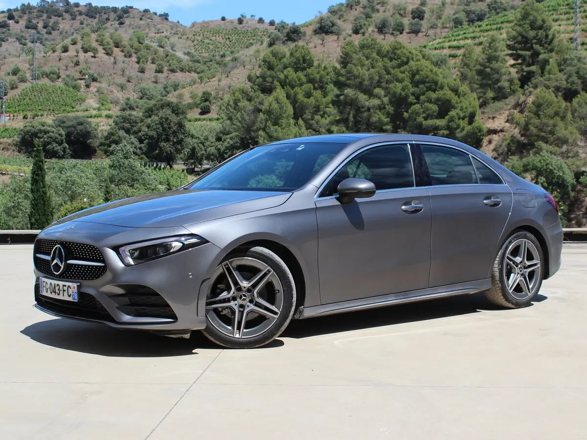 Mercedes-Benz A-Класс IV (W177) Седан