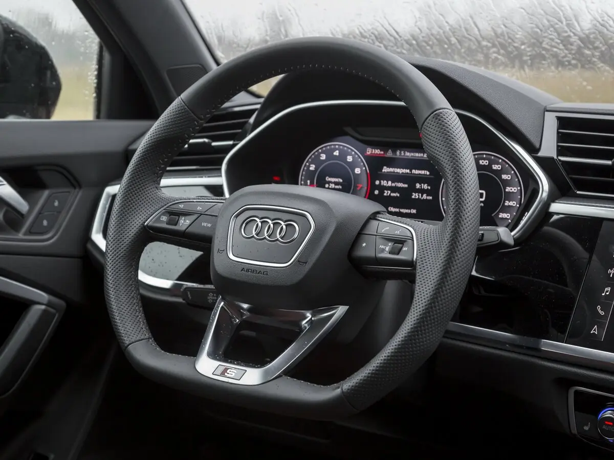 Audi Q3 II (F3) Внедорожник 5 дв. — photo 22