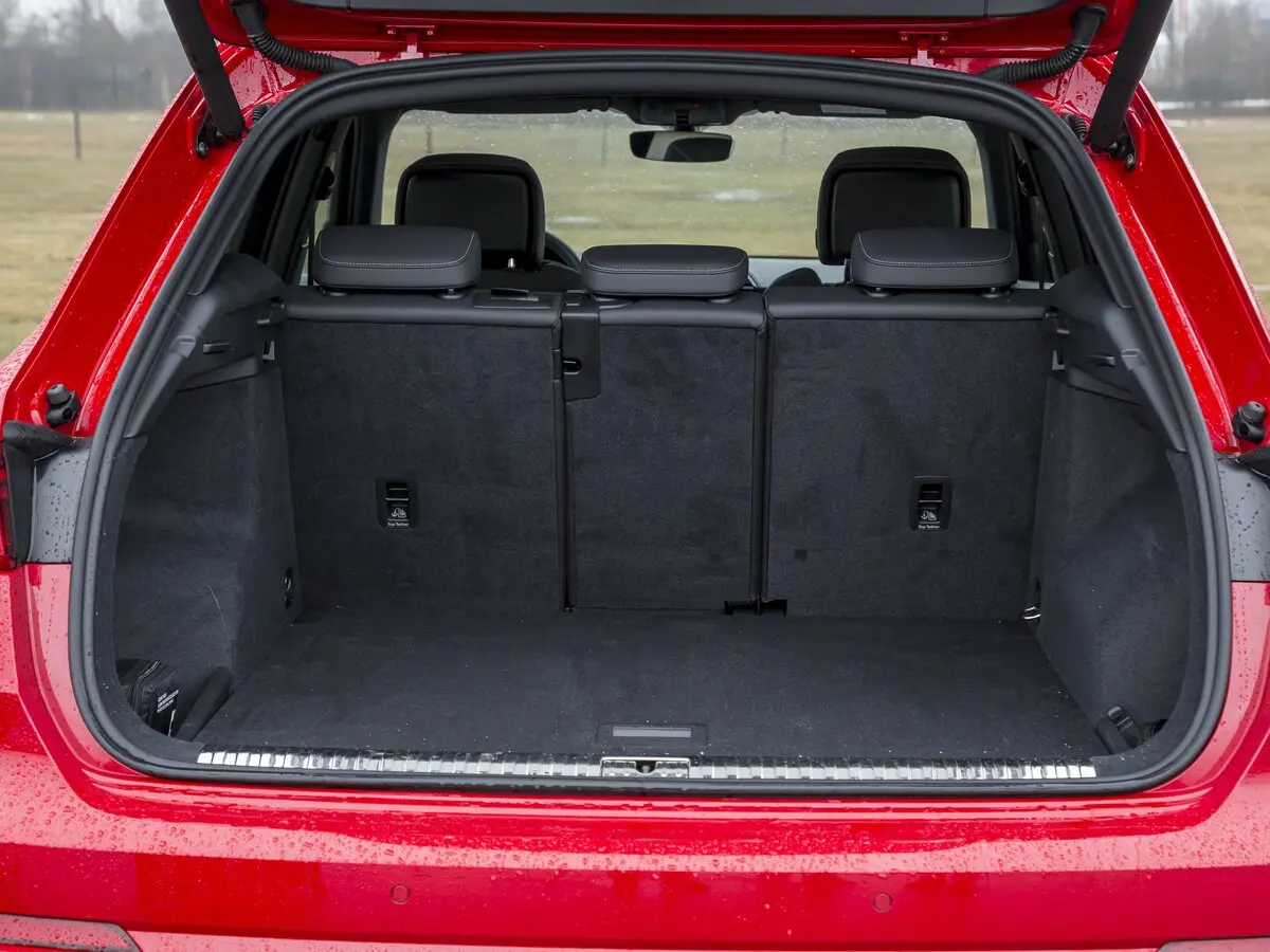 Audi Q3 II (F3) Внедорожник 5 дв. — photo 26