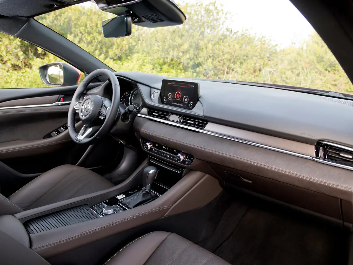 Mazda 6 III (GJ) Рестайлинг 2 Универсал 5 дв. — фото 7