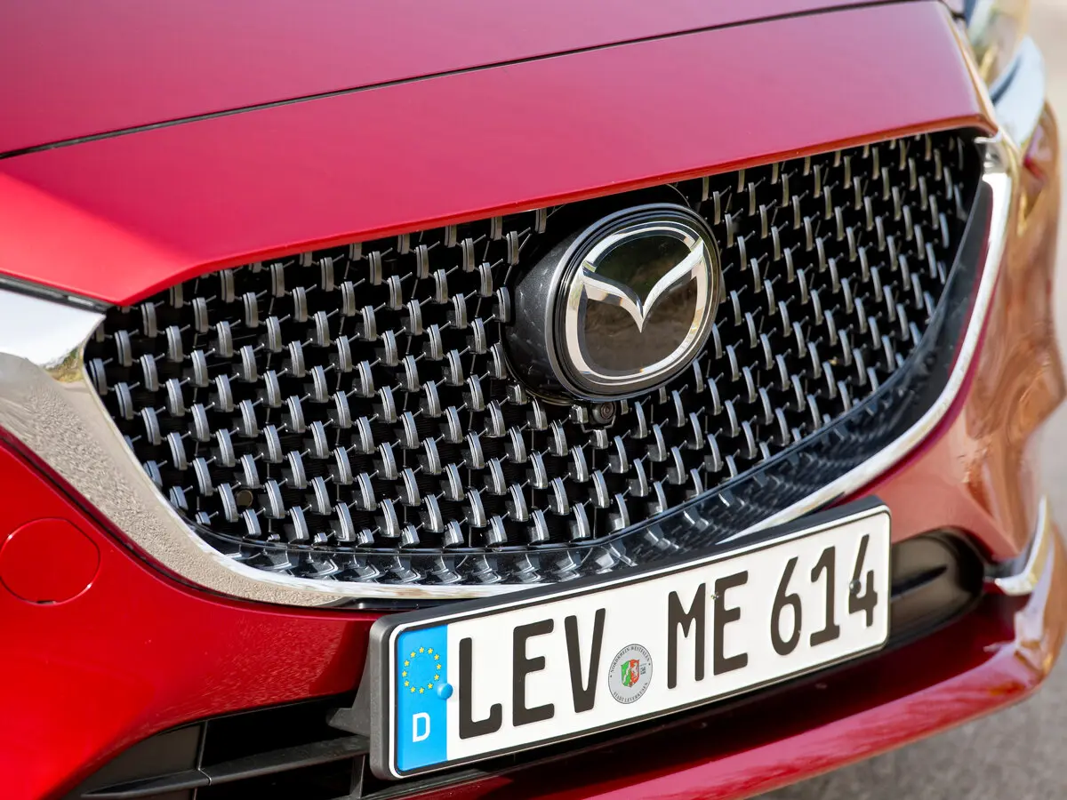 Mazda 6 III (GJ) Рестайлинг 2 Универсал 5 дв. — фото 17