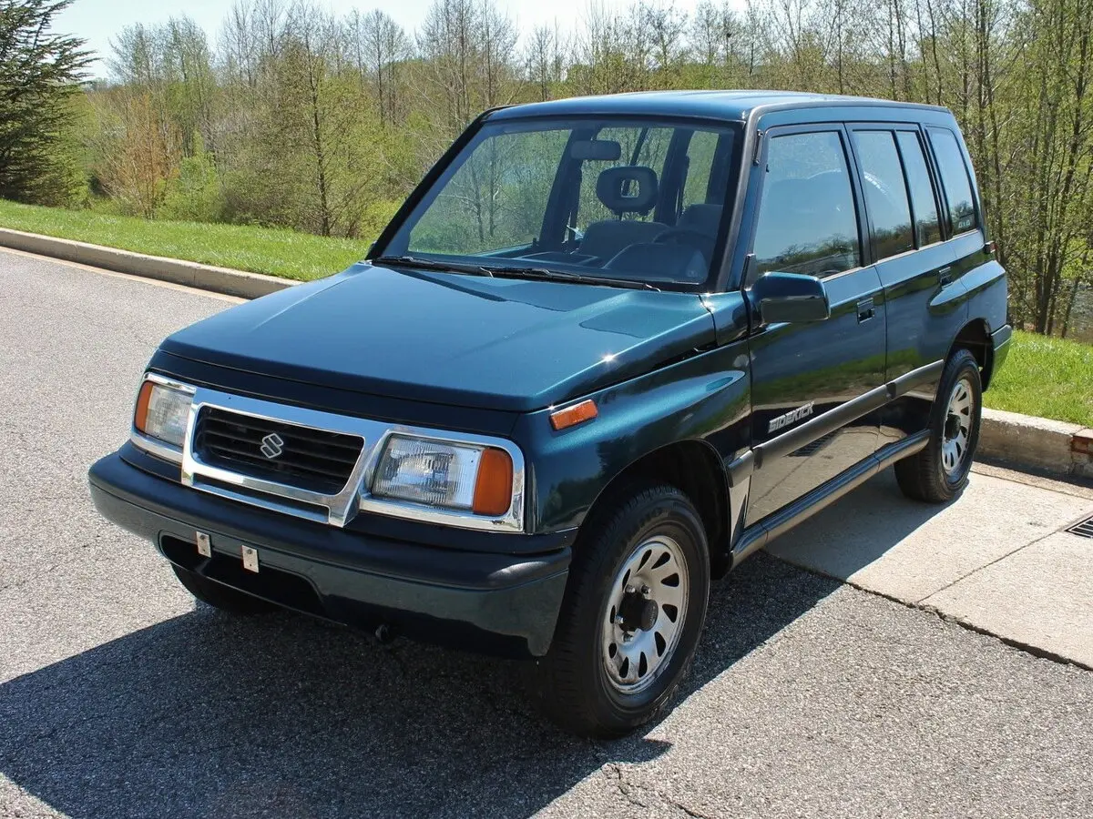 Suzuki Sidekick I Внедорожник 5 дв.