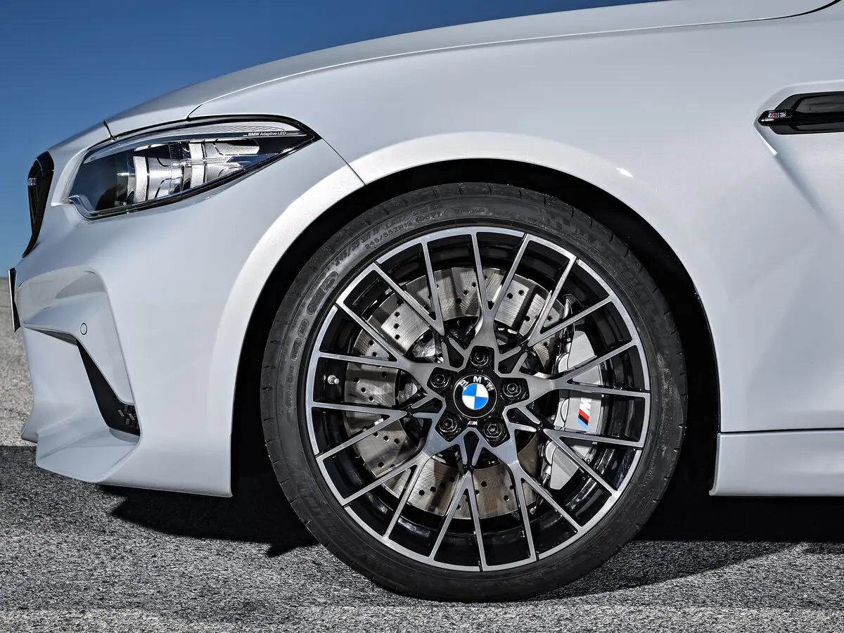 BMW M2 F87 Рестайлинг Купе — photo 17