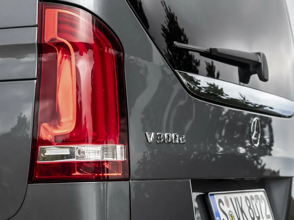 Mercedes-Benz V-Класс III (W447) Рестайлинг Минивэн Extra Long — сүрөт 11