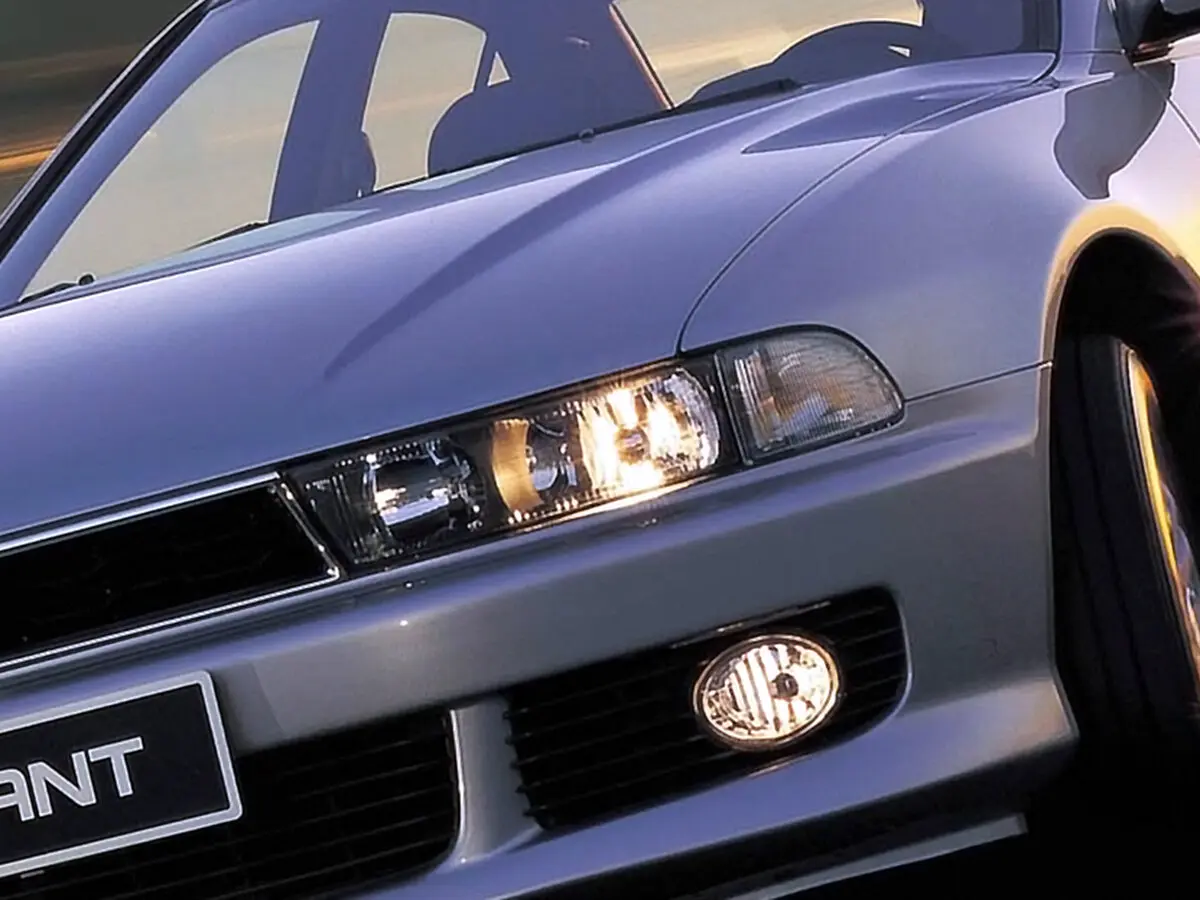 Mitsubishi Galant VIII Рестайлинг Седан — сүрөт 9