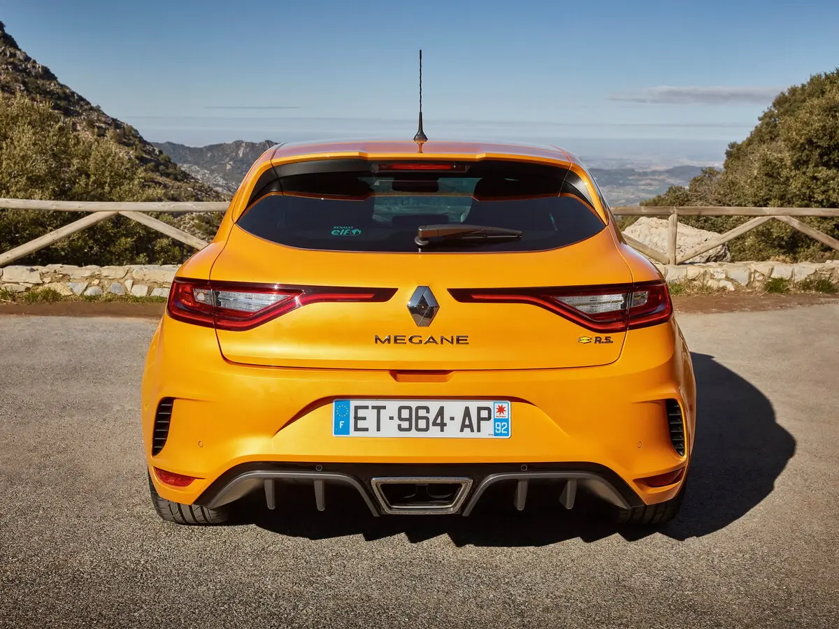 Renault Megane RS IV Хэтчбек 5 дв. — 照片 4