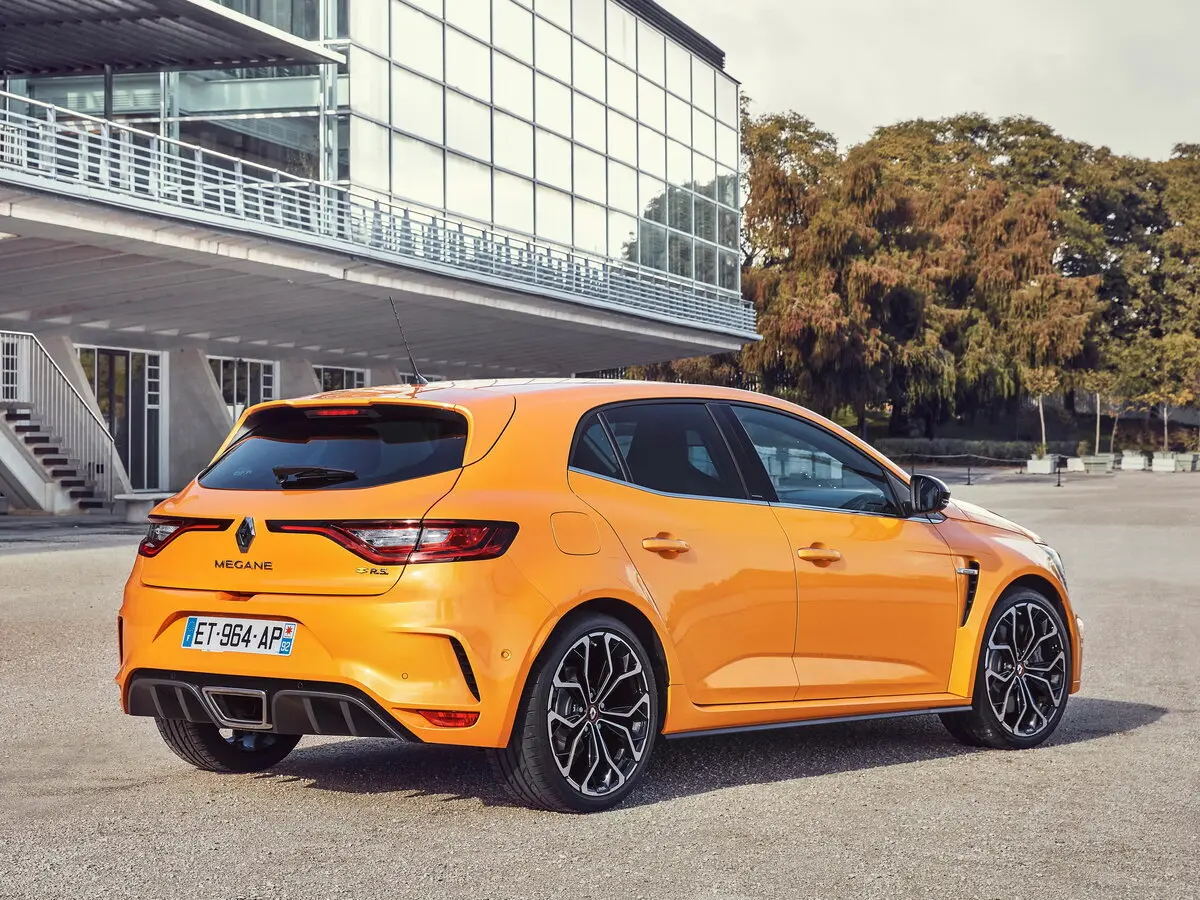 Renault Megane RS IV Хэтчбек 5 дв. — 照片 5