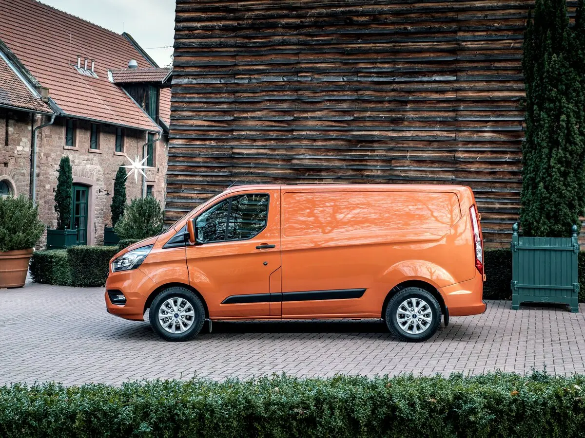 Ford Transit Custom I Рестайлинг Фургон SWB Van — сүрөт 2
