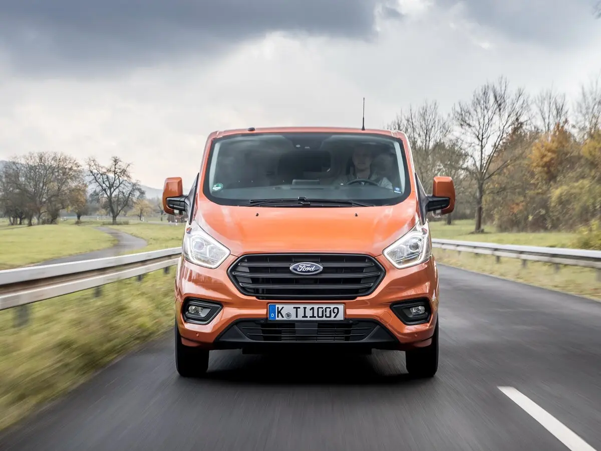 Ford Transit Custom I Рестайлинг Фургон SWB Van — сүрөт 3