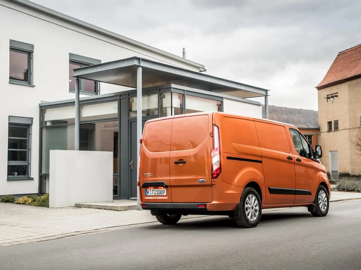Ford Transit Custom I Рестайлинг Фургон SWB Van — сүрөт 4