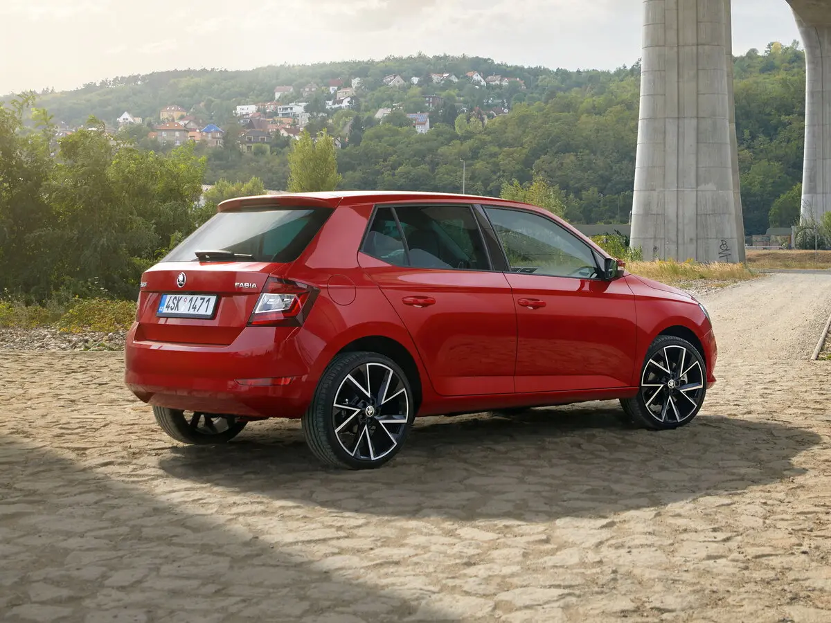 Skoda Fabia III Рестайлинг Хэтчбек 5 дв. — фото 5