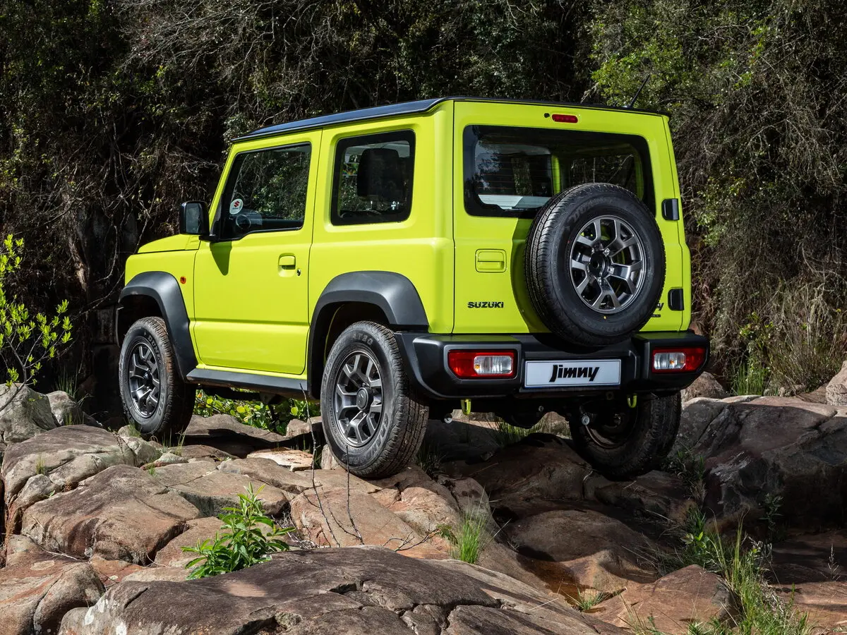 Suzuki Jimny IV Внедорожник 3 дв. — фото 5