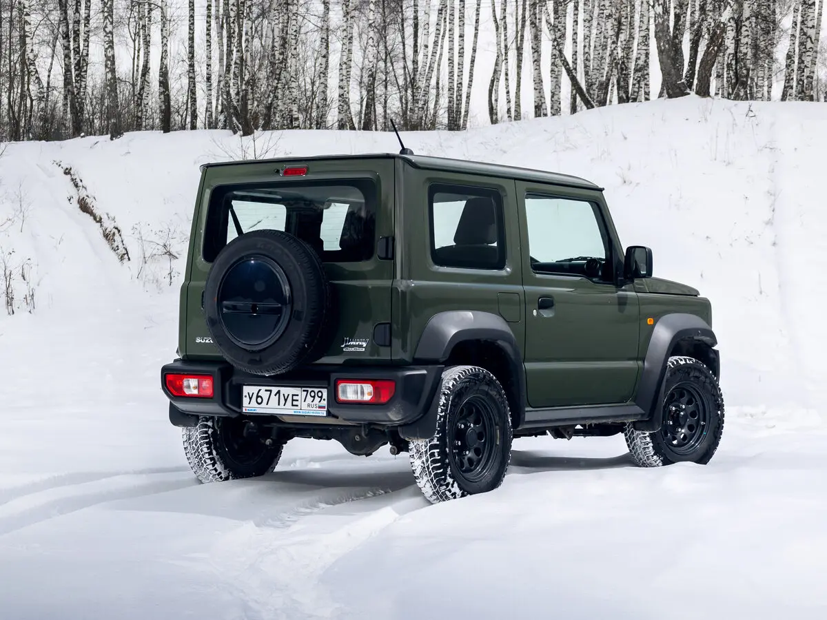 Suzuki Jimny IV Внедорожник 3 дв. — фото 23