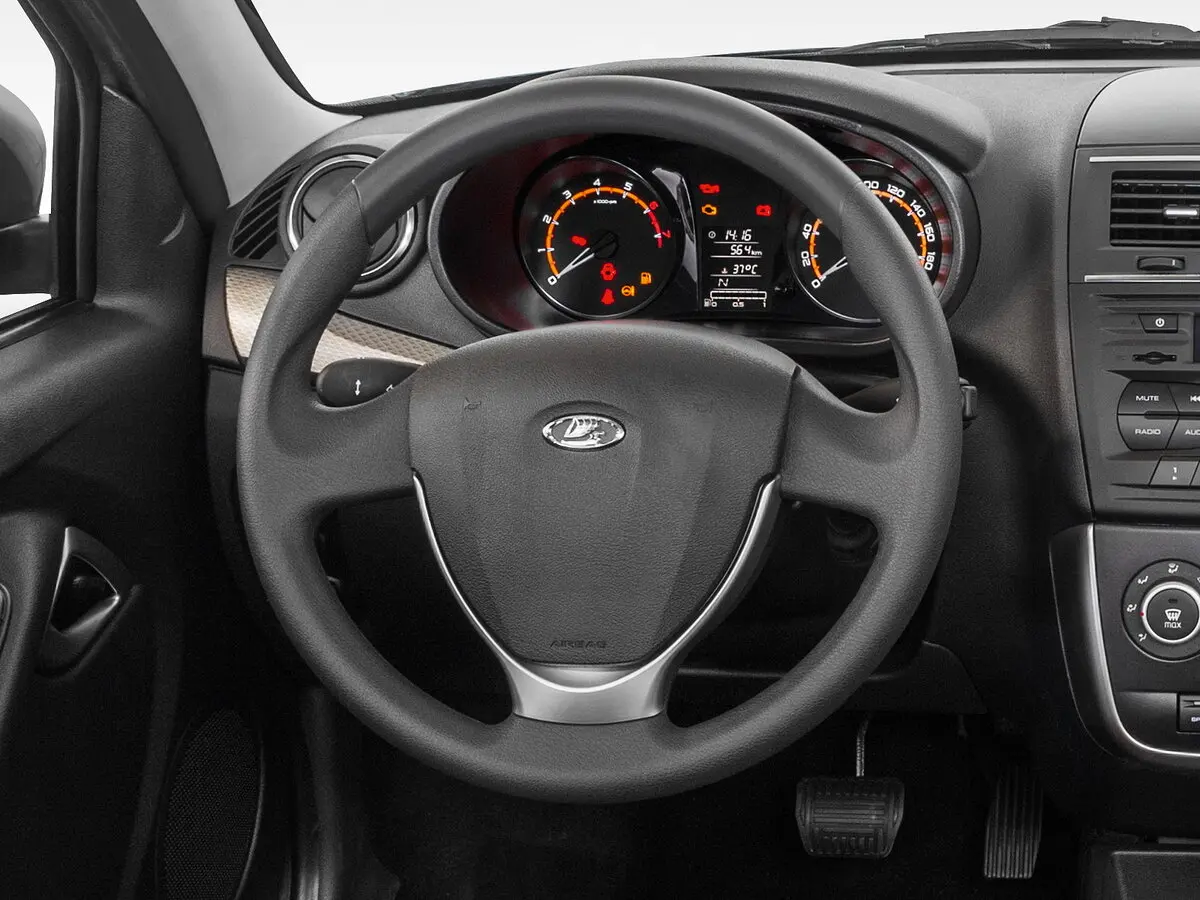 Lada (ВАЗ) Granta I Рестайлинг Лифтбек — сүрөт 8