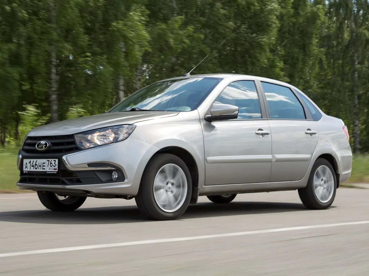 Lada (ВАЗ) Granta I Рестайлинг Седан — сүрөт 16