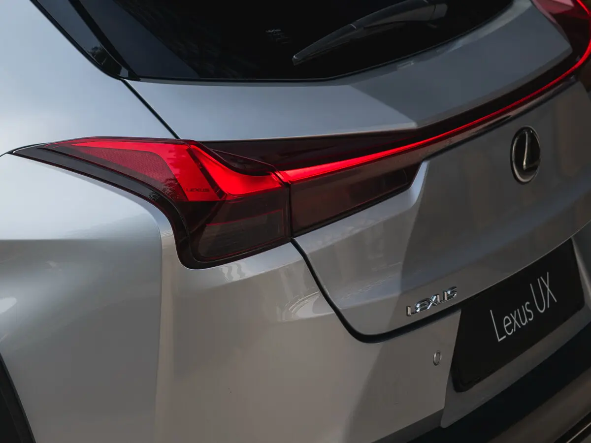 Lexus UX I Внедорожник 5 дв. — сүрөт 15