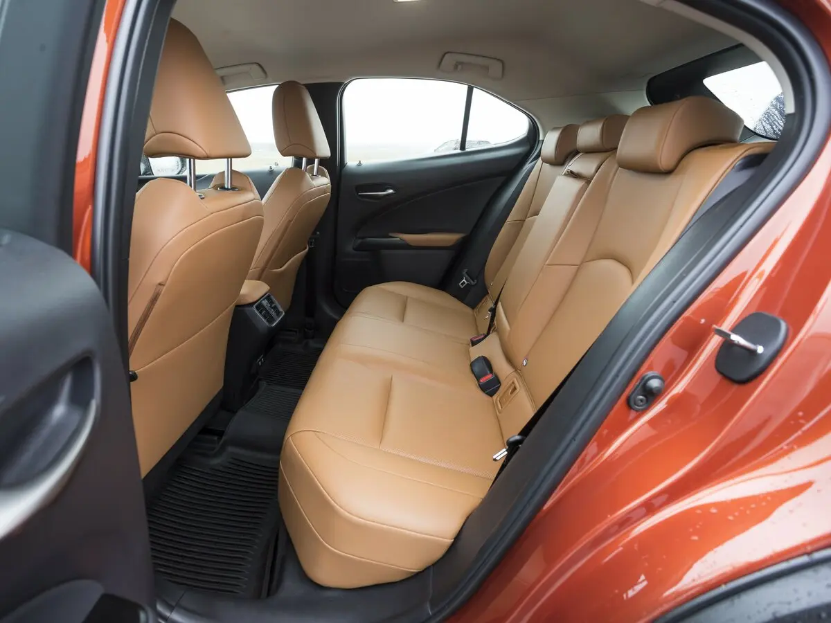 Lexus UX I Внедорожник 5 дв. — сүрөт 29