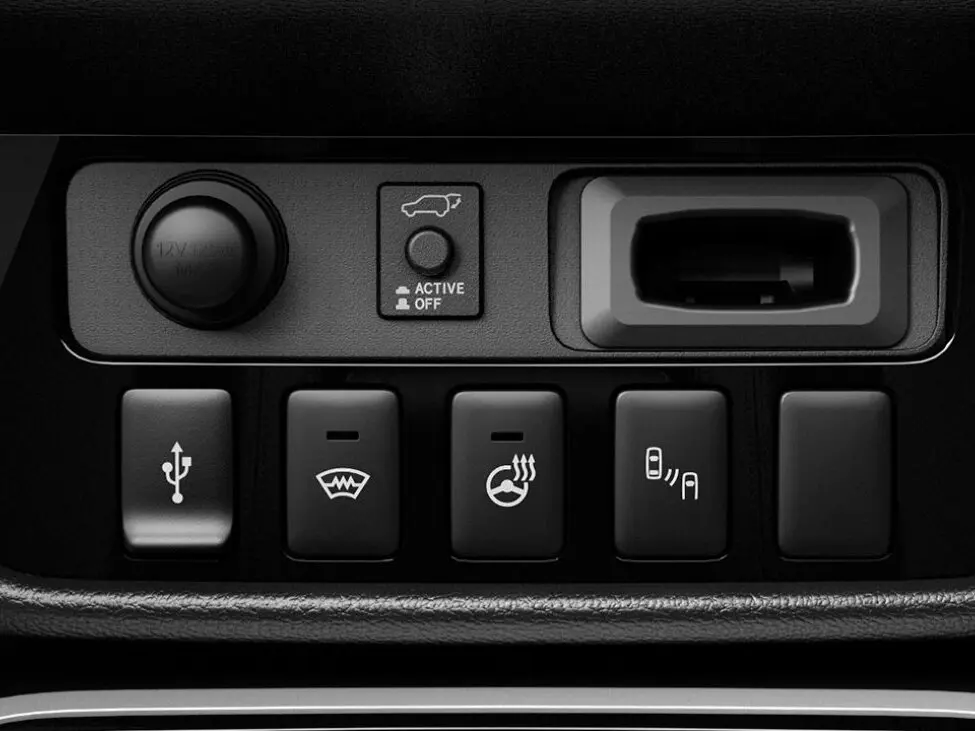 Mitsubishi Outlander III Рестайлинг 3 Внедорожник 5 дв. — photo 8