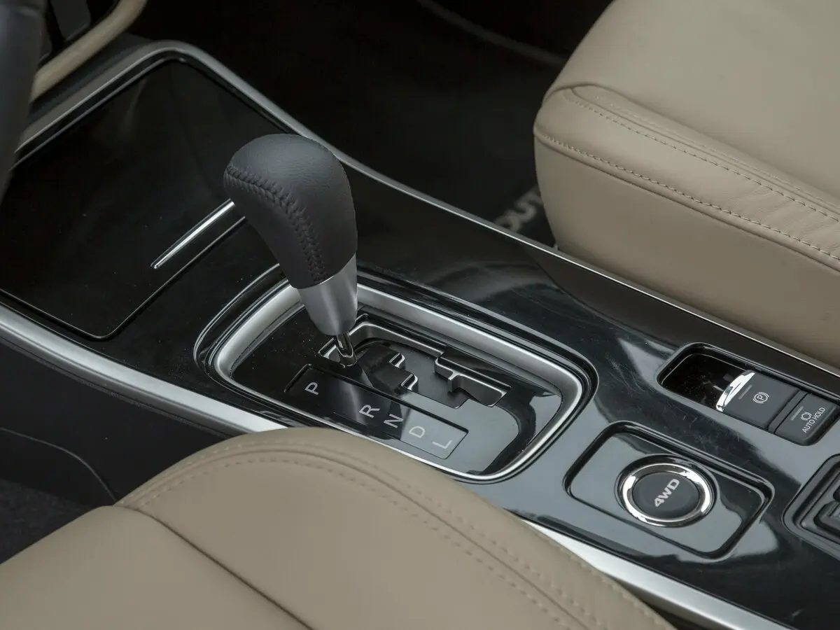 Mitsubishi Outlander III Рестайлинг 3 Внедорожник 5 дв. — photo 31
