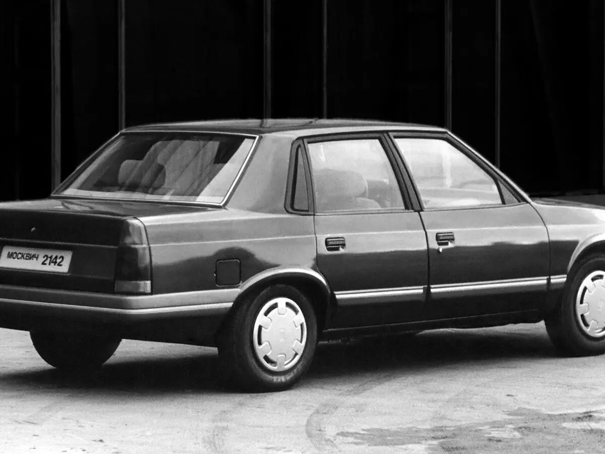 Москвич 2142 1990 – 2002 Седан — 照片 4