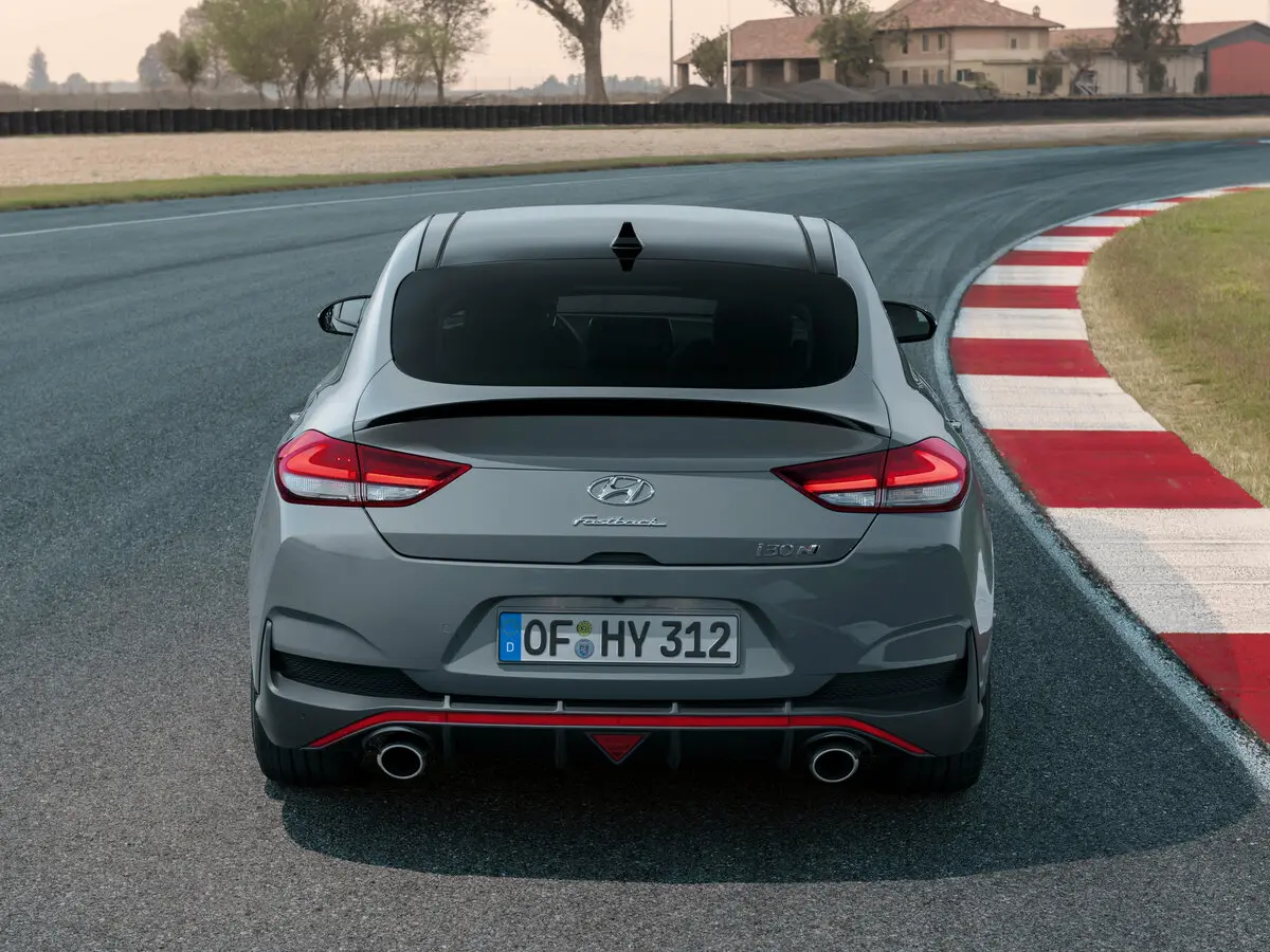 Hyundai i30 N I Фастбек Fastback — сүрөт 4