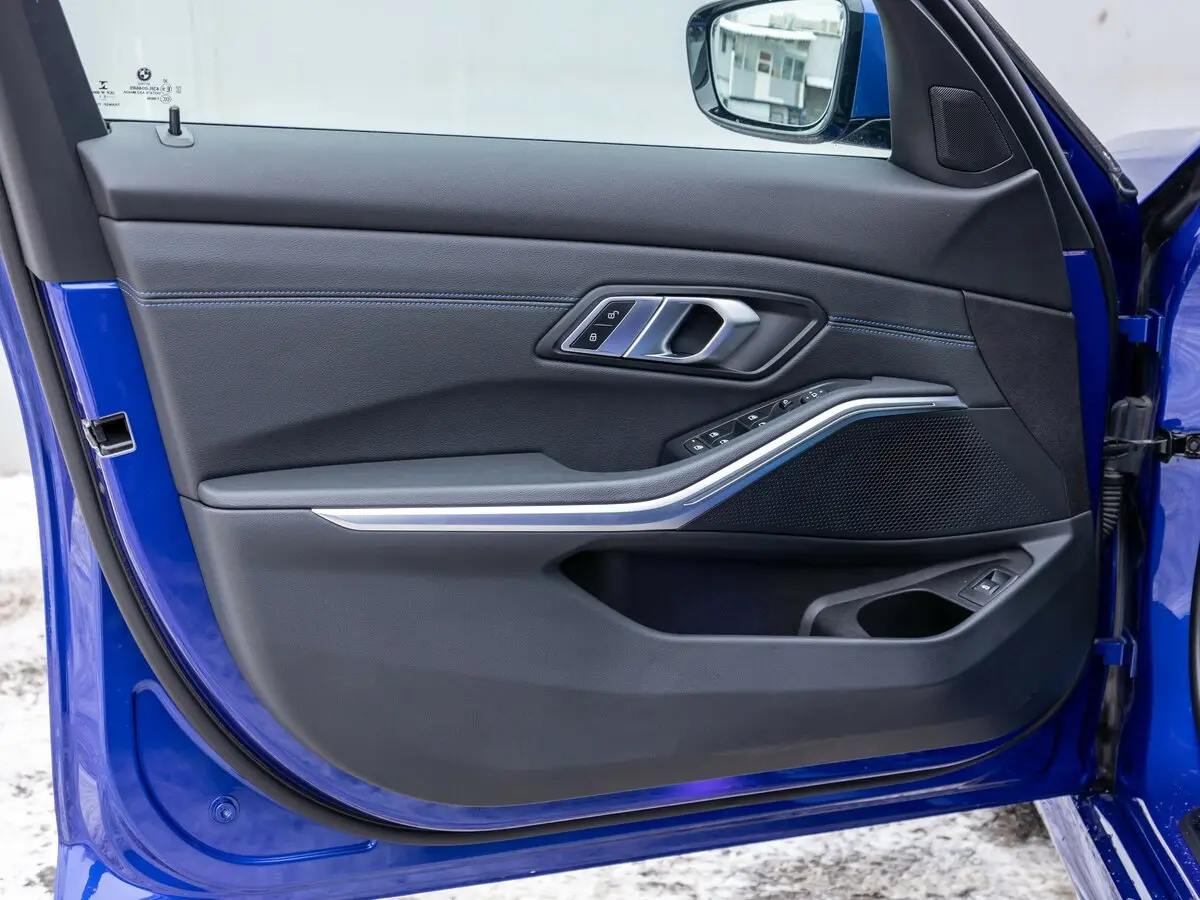 BMW 3 серии VII (G2x) Седан — сүрөт 31