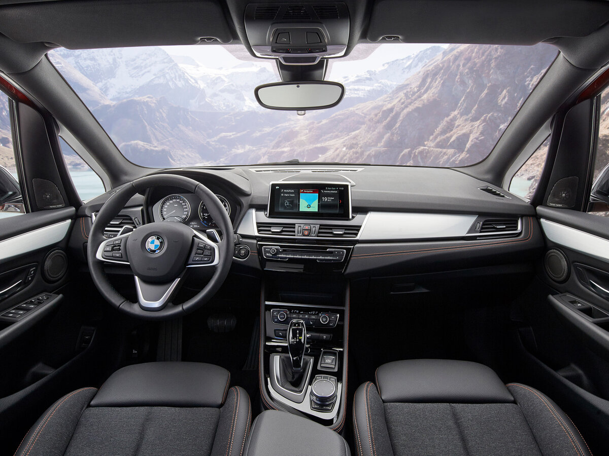 BMW 2 серии Active Tourer F45 Рестайлинг Компактвэн — фото 6