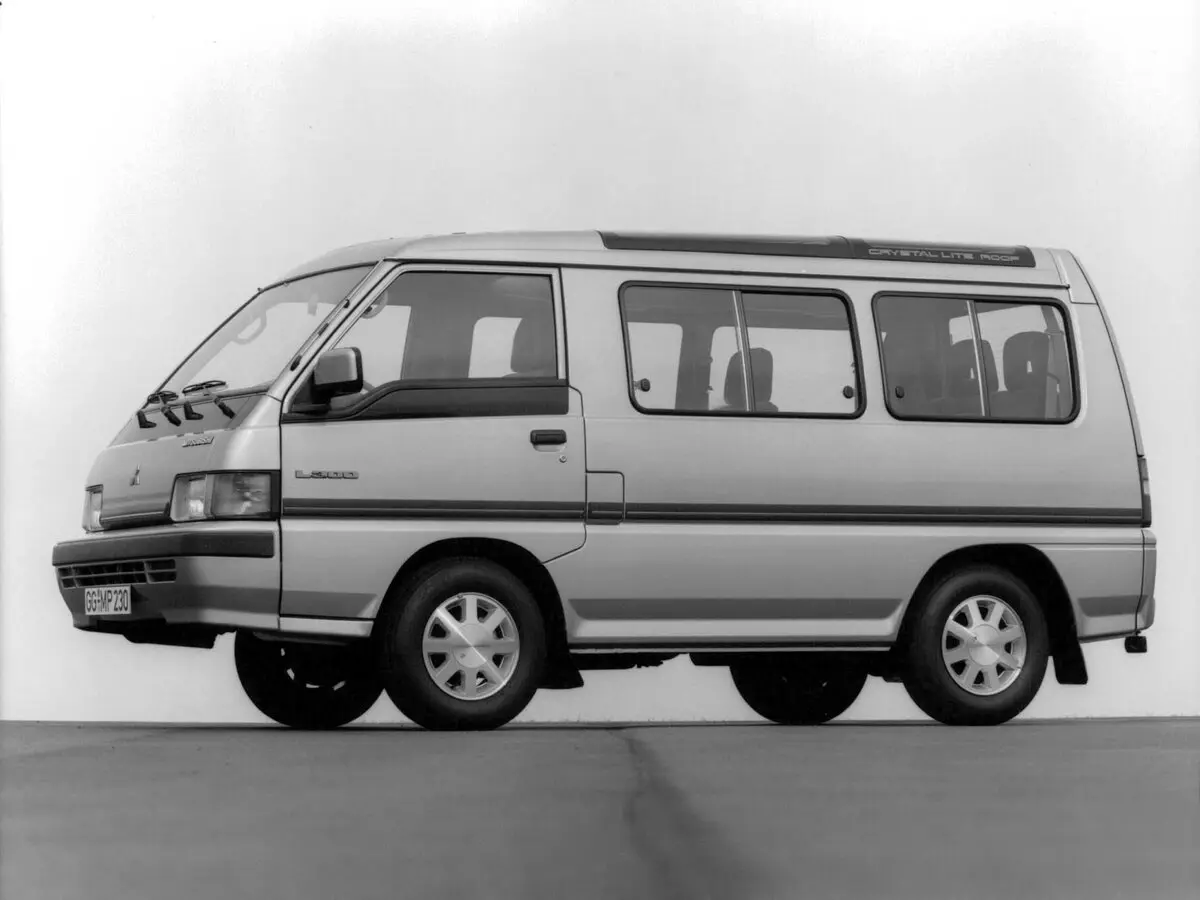 Mitsubishi L300 II Минивэн — сүрөт 3