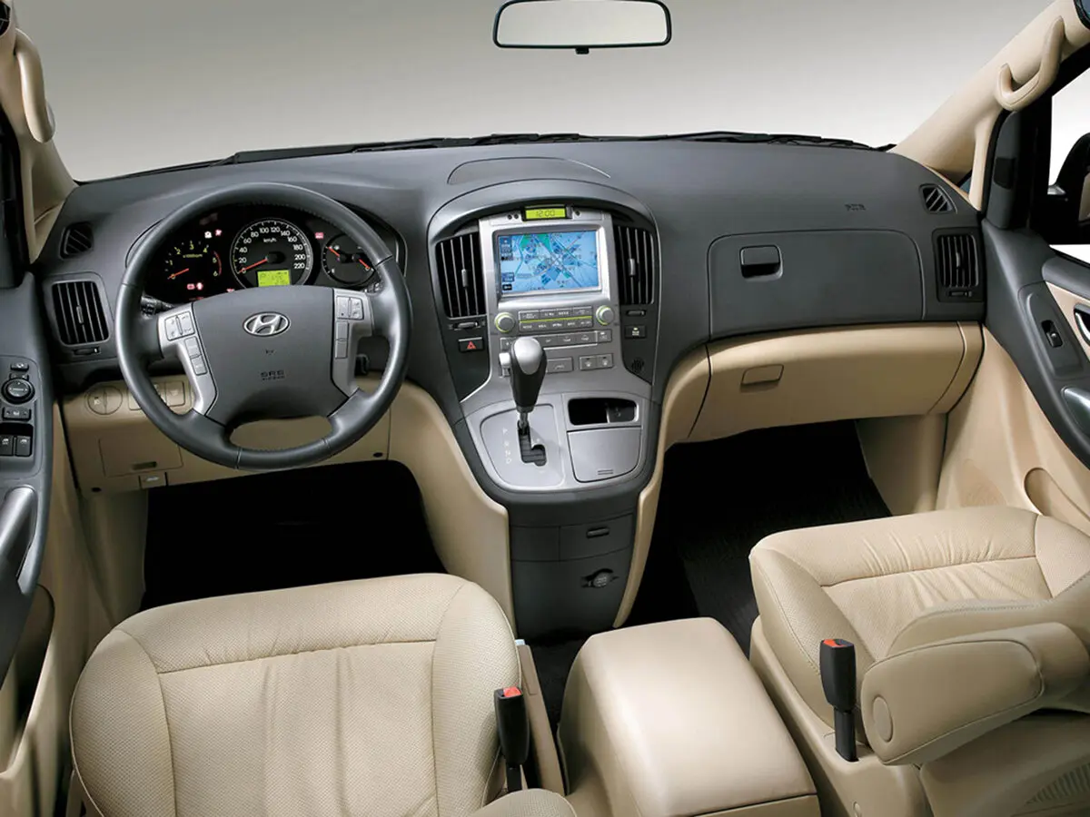Hyundai Grand Starex I Минивэн — фото 5