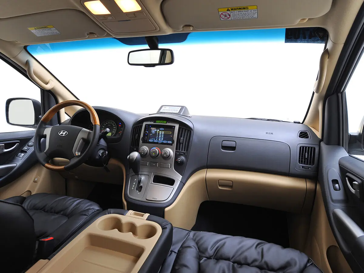 Hyundai Grand Starex I Минивэн — фото 6