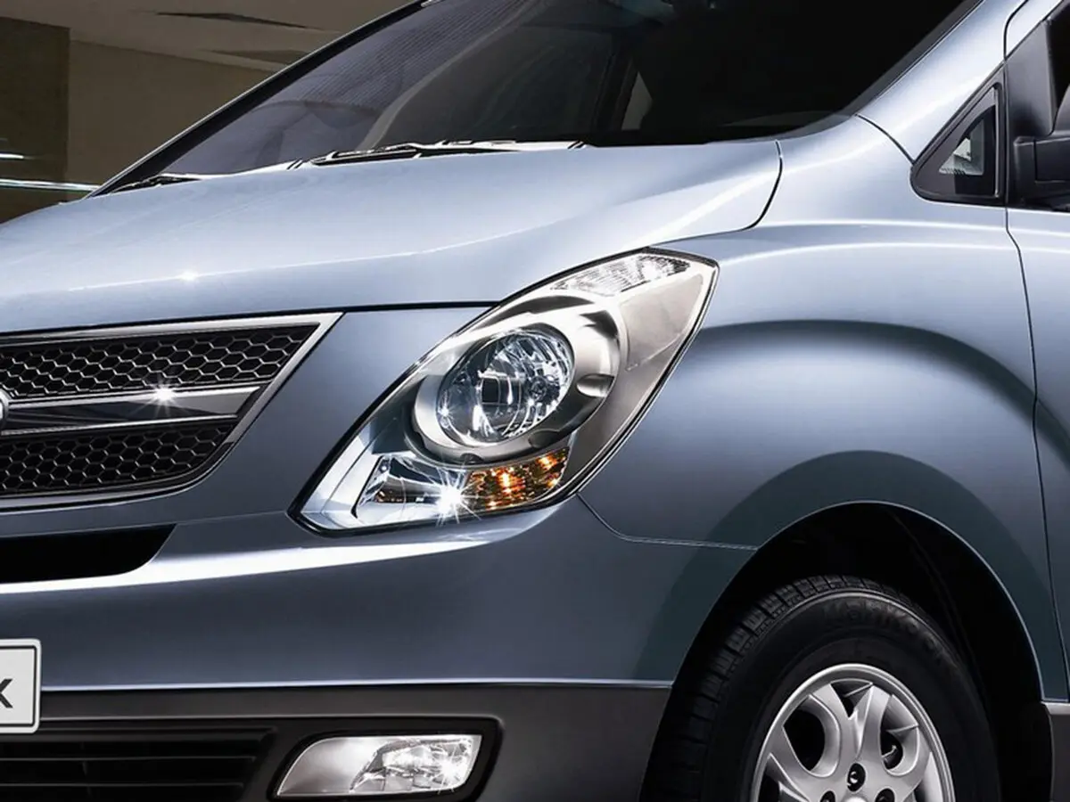 Hyundai Grand Starex I Минивэн — фото 8
