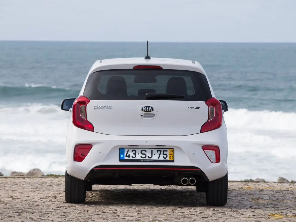 Kia Picanto III Хэтчбек 5 дв. GT Line — сүрөт 4