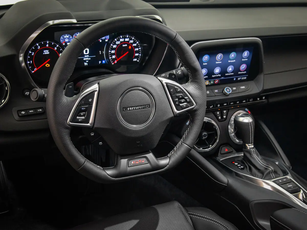 Chevrolet Camaro VI Рестайлинг Купе — сүрөт 9