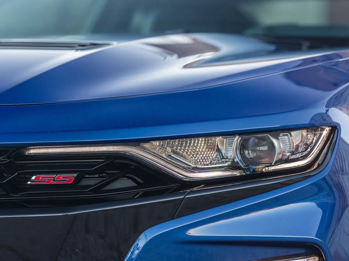 Chevrolet Camaro VI Рестайлинг Купе — сүрөт 13