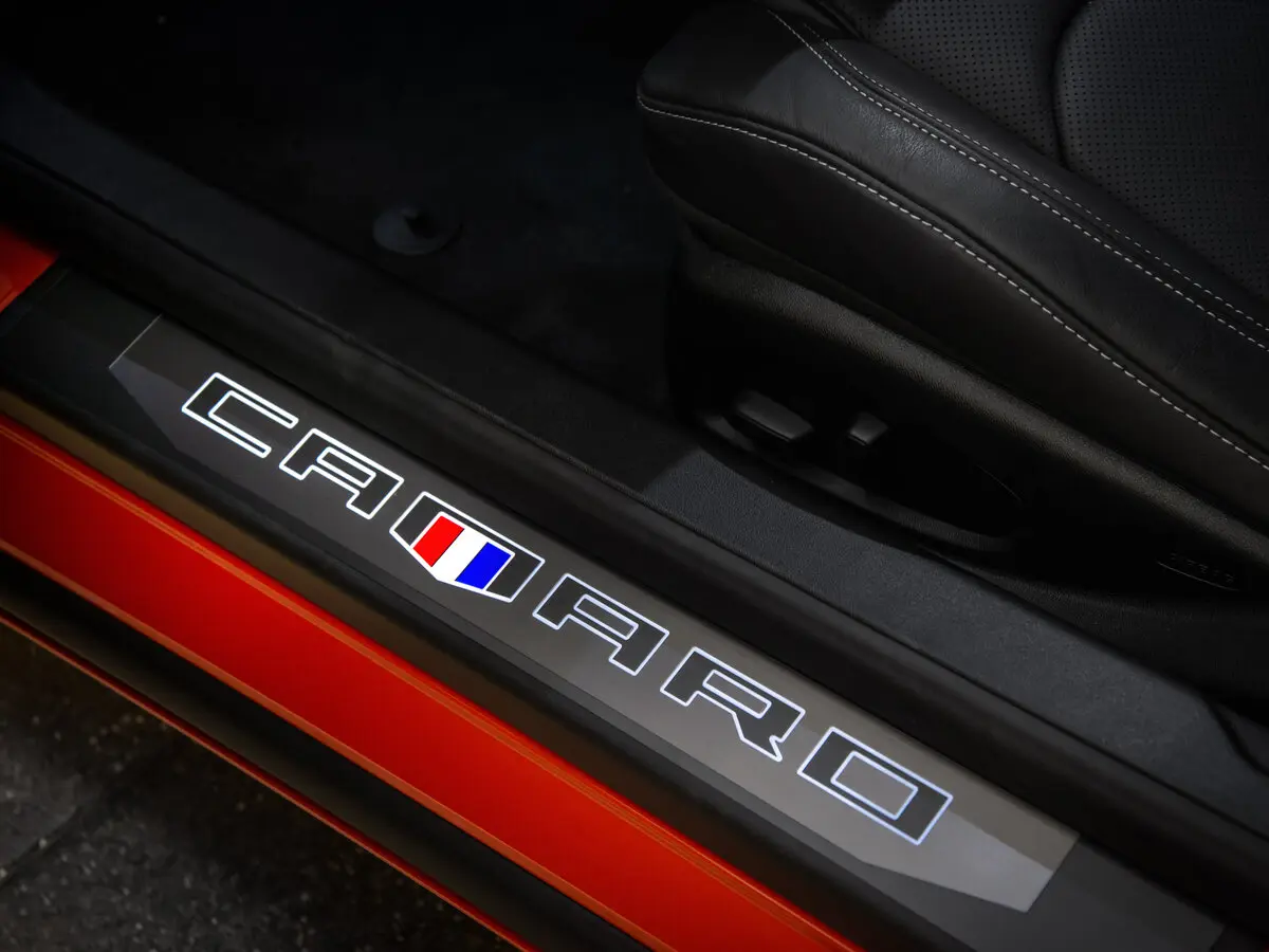 Chevrolet Camaro VI Рестайлинг Кабриолет — сүрөт 7