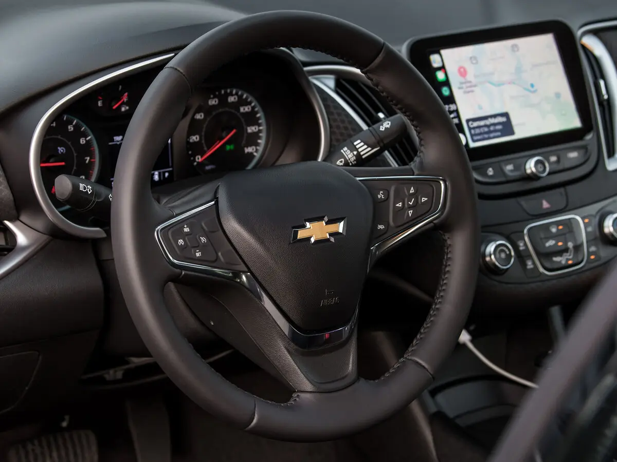 Chevrolet Malibu IX Рестайлинг Седан — сүрөт 10