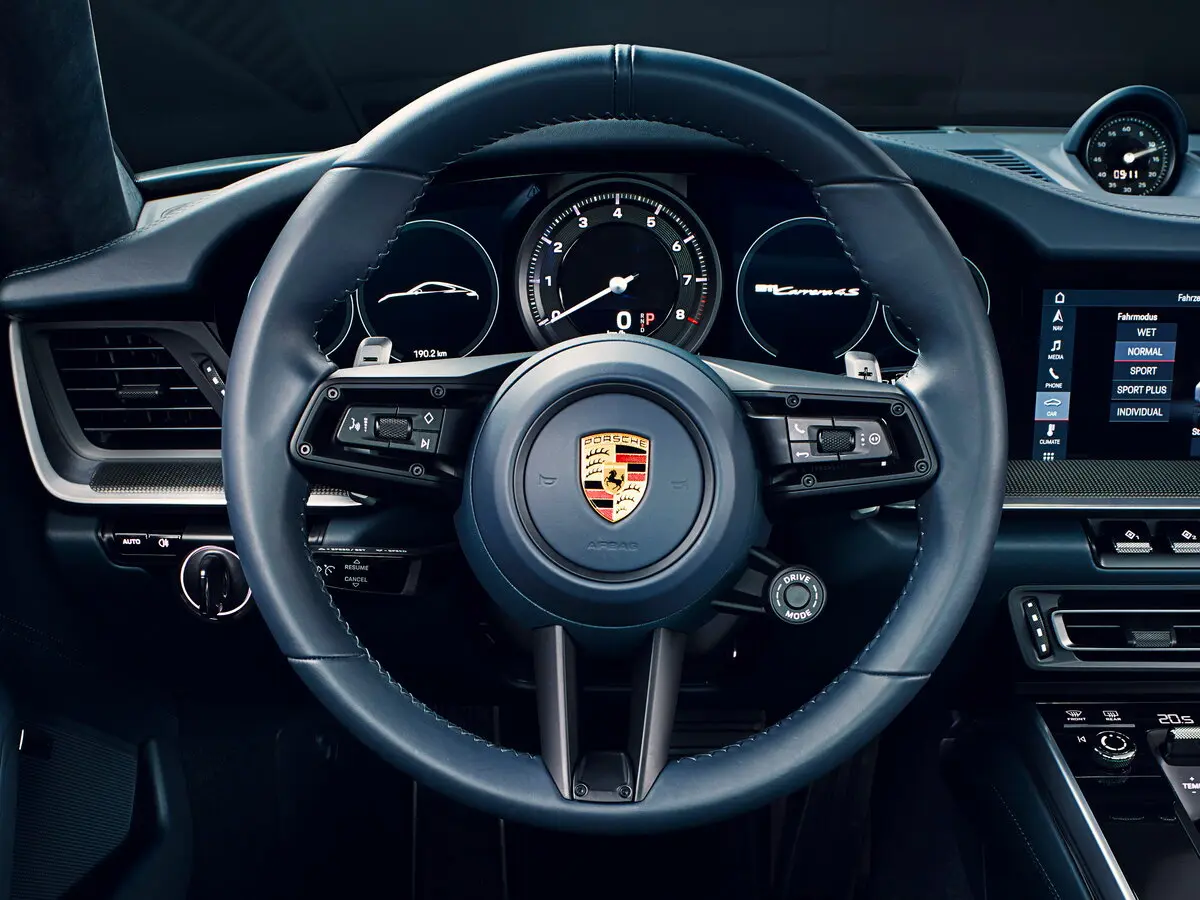 Porsche 911 VIII (992) Купе — сүрөт 10