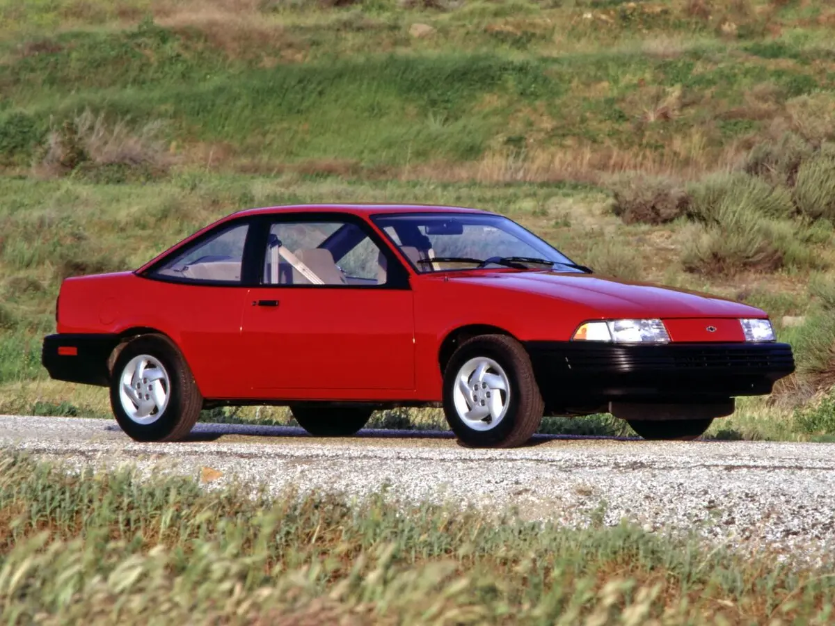 Chevrolet Cavalier II Купе — сүрөт 2
