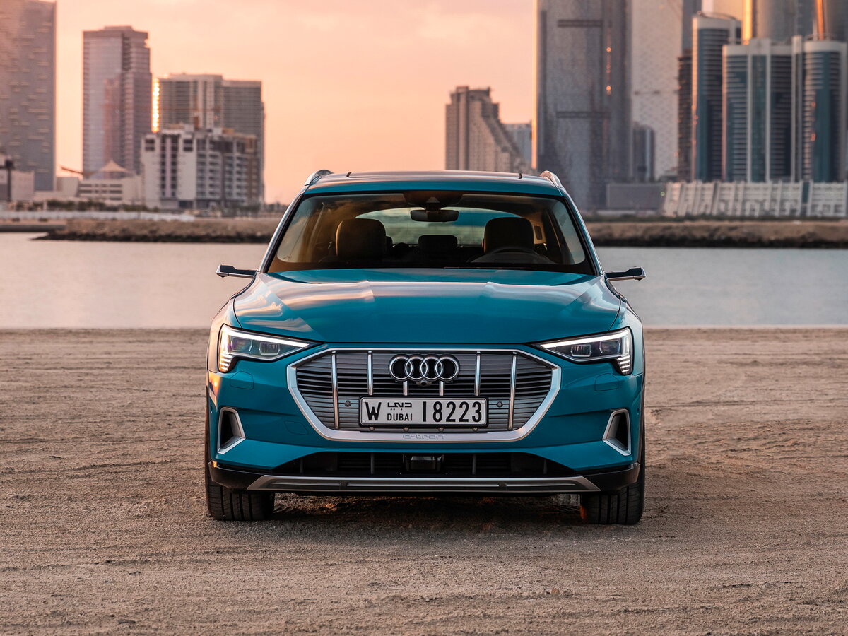 Audi e-tron I Внедорожник 5 дв. — фото 3
