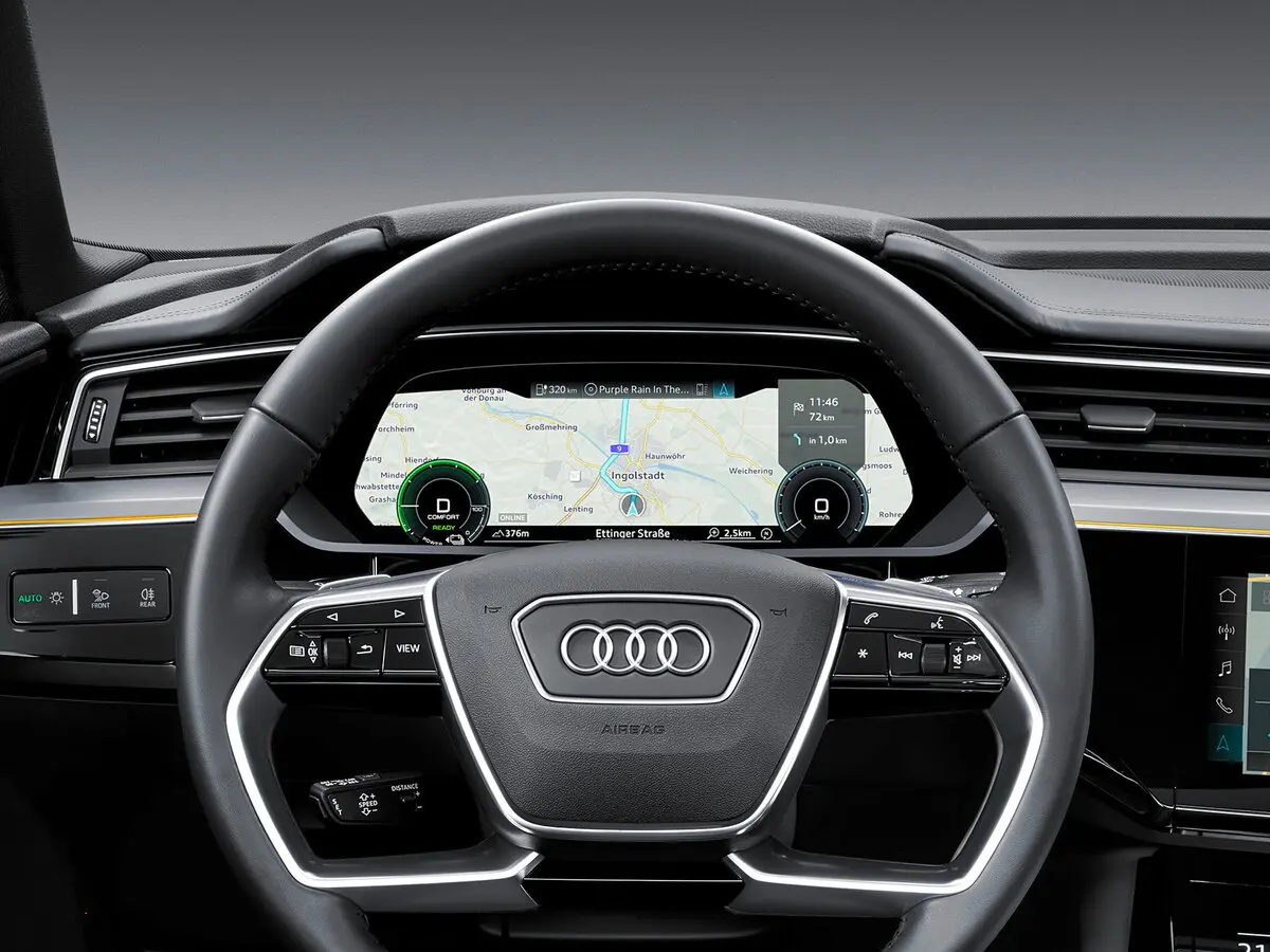 Audi e-tron I Внедорожник 5 дв. — 照片 9