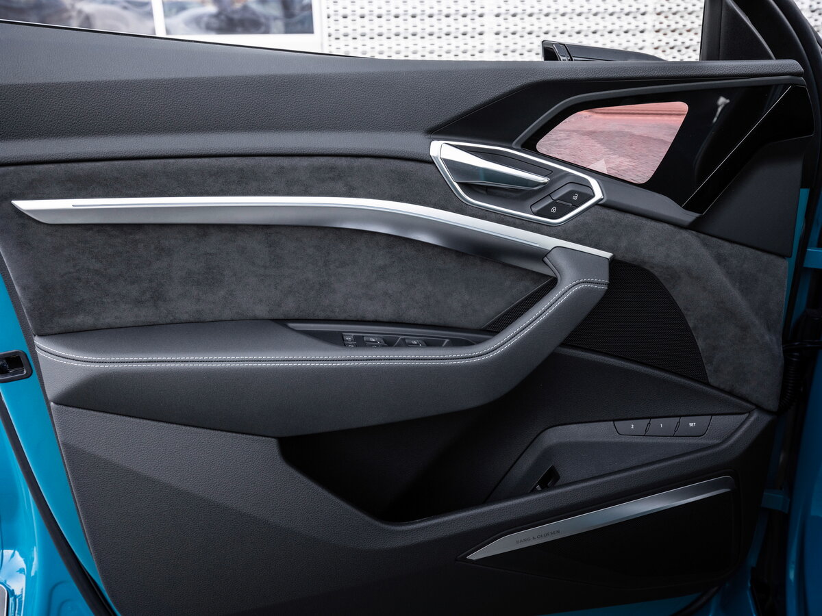Audi e-tron I Внедорожник 5 дв.