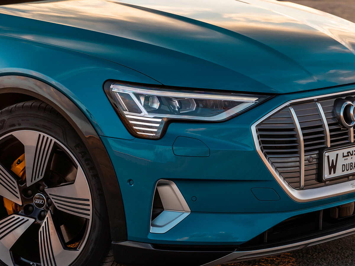 Audi e-tron I Внедорожник 5 дв.