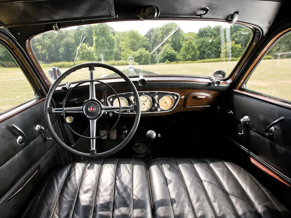 Mercedes-Benz W142 1937 – 1942 Лимузин — сүрөт 6