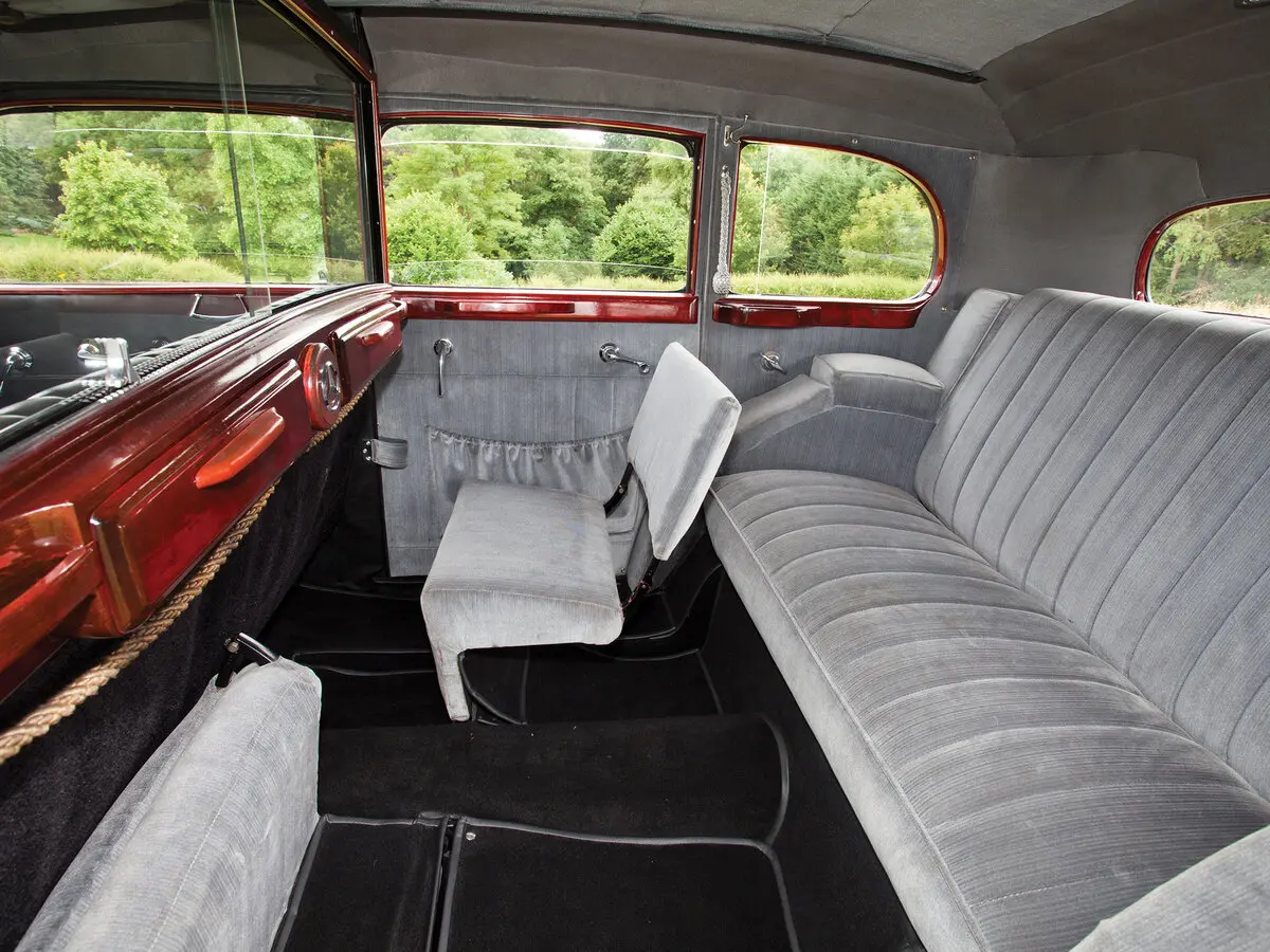 Mercedes-Benz W142 1937 – 1942 Лимузин — сүрөт 8